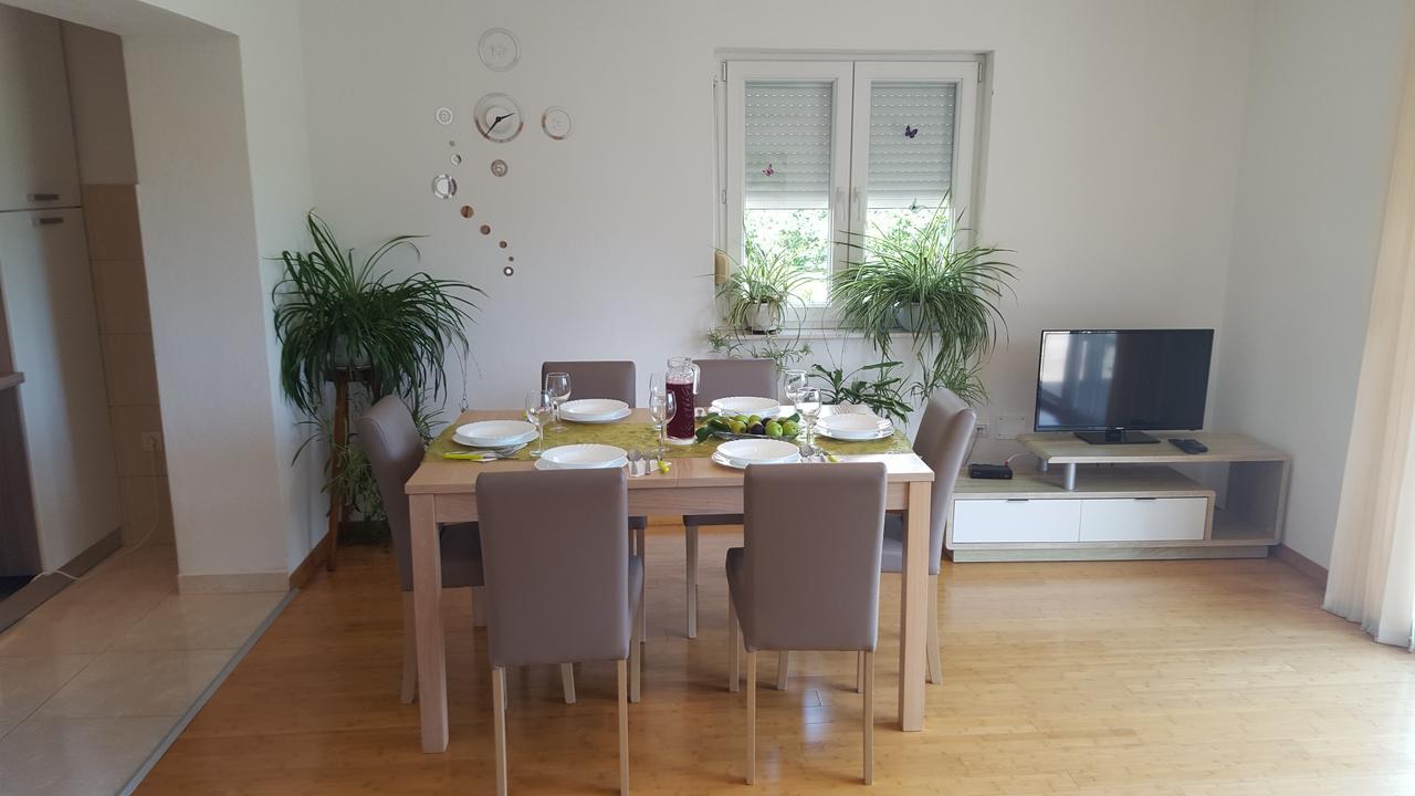 Apartment Boba ซินย์ ภายนอก รูปภาพ